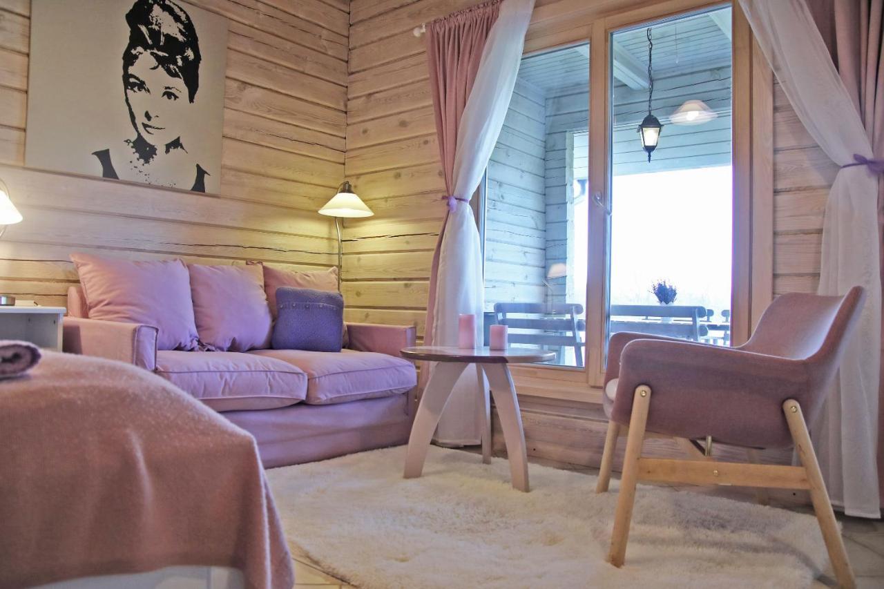 Lavender Village * Kiemeliai